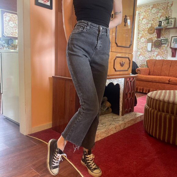 Black denim BDG high rise kick ankle flare straight jeans! - Picture 2 of 12